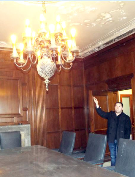 Gallery image